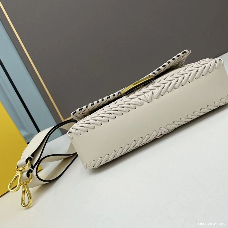 Cheap In Baguette Medium Stitching Bag Fendi Leather White 0816